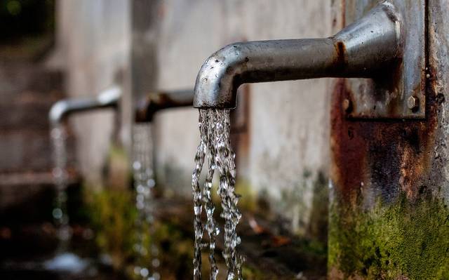 Denuncian en Tulum falta de servicio de agua potable