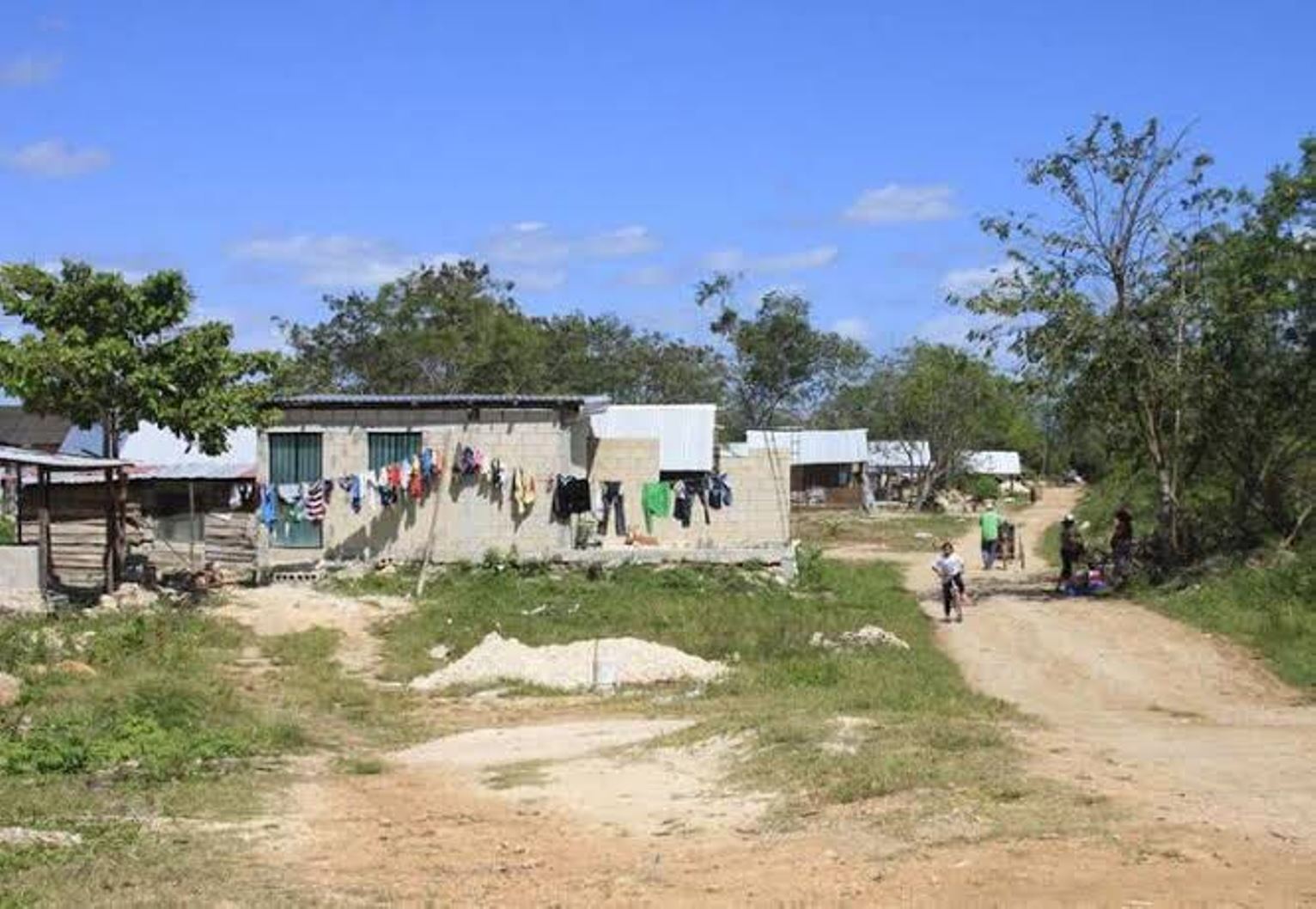 Asentamientos irregulares con Tren Maya