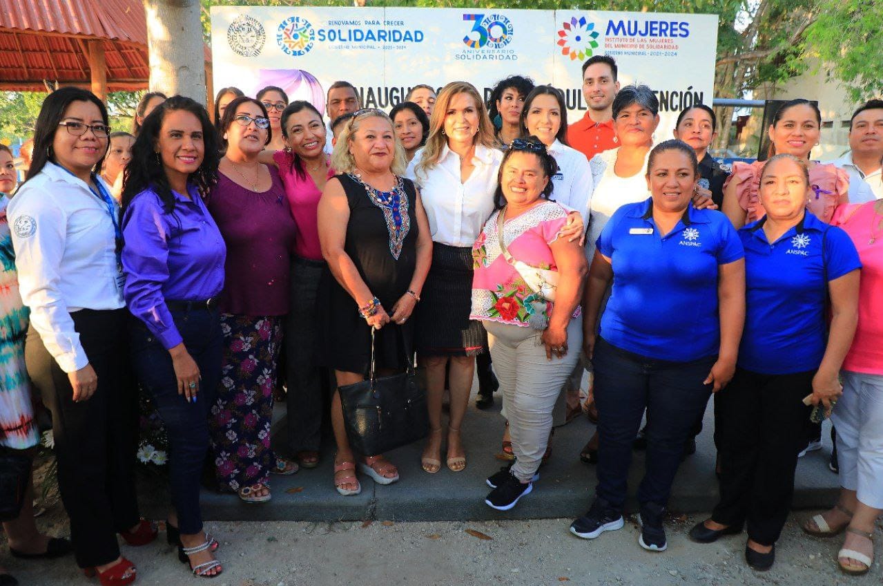 Lili Campos inauguró el Quinto Punto Violeta