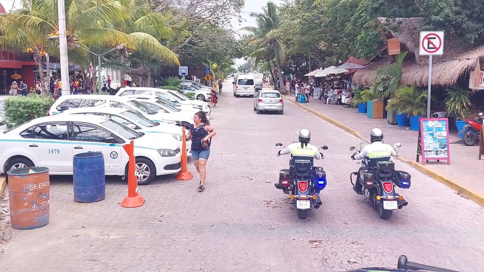 elementos de la Secretaría de Seguridad Pública y Tránsito municipal están listos para dar atención de calidad a locales y visitantes