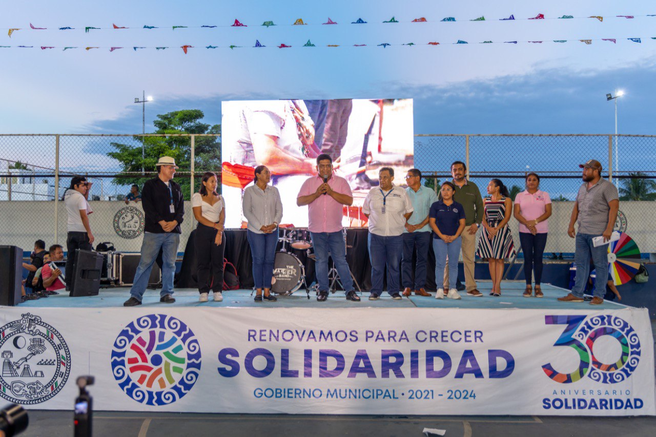 Con el objetivo de impulsar la participación e integración familiar se llevó a cabo en el domo de la alcaldía de Puerto Aventuras