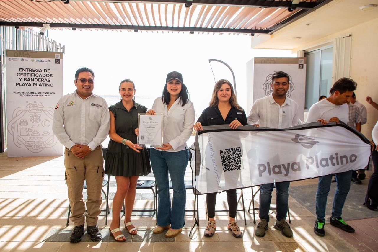 Recibe Solidaridad 13 certificaciones de Playas Platino